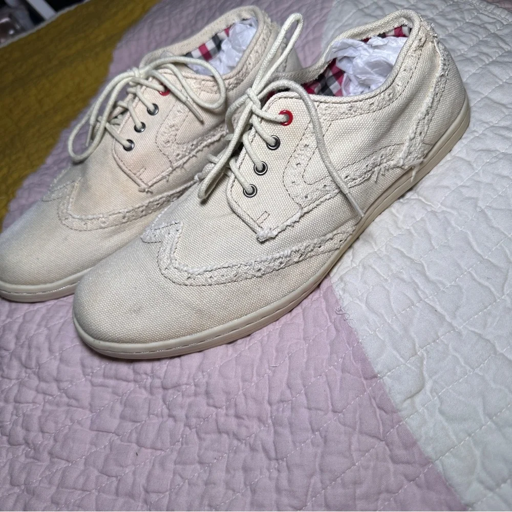 Ben Sherman‎ Nick Canvas Wingtip Men's Cream Casual Shoes Sz 9